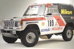 Mitsubishi восстановила первый Pajero, победивший в ралли Дакар